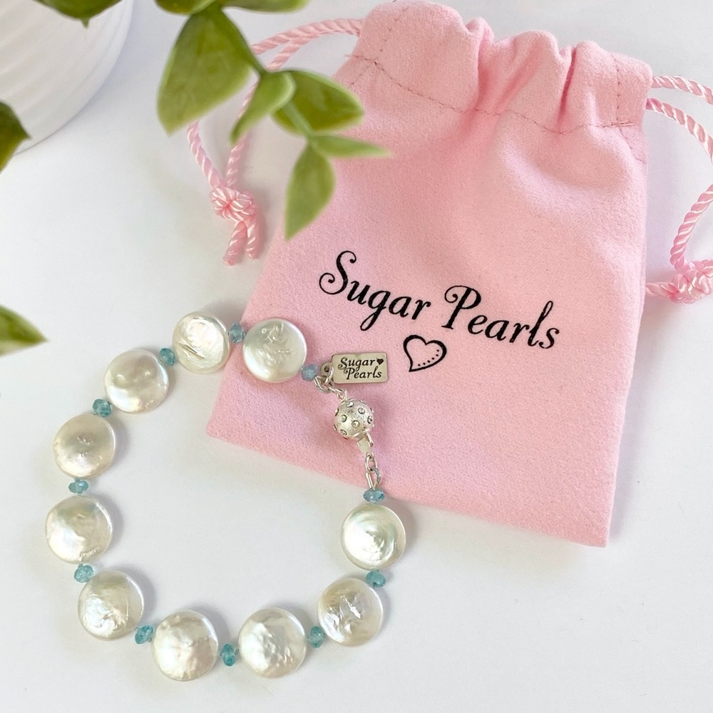 Freshwater Coin Pearl & Apatite Bracelet - Picture 2 of 5